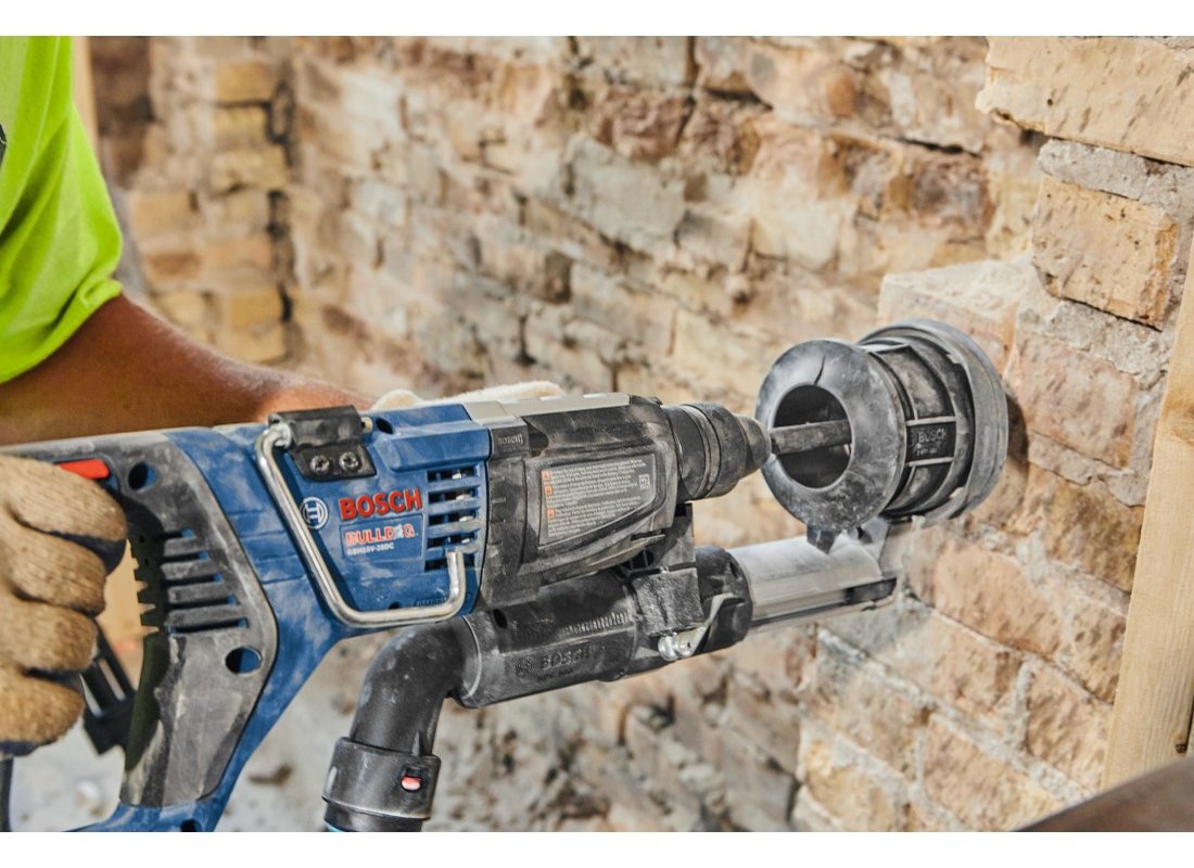 18V Brushless Connected-Ready SDS-plus® Bulldog™ 1-1/8 In. Rotary Hammer Kit with (2) CORE18V 8.0 Ah PROFACTOR Performance Batteries