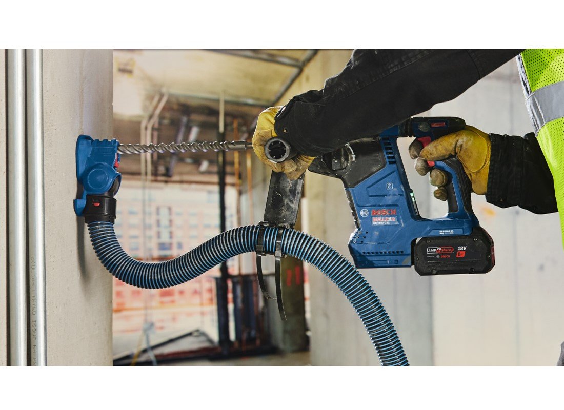 18V Brushless Connected SDS-plus® Bulldog™ 1 In. Rotary Hammer with (2) CORE18V® 8 Ah High Power Batteries