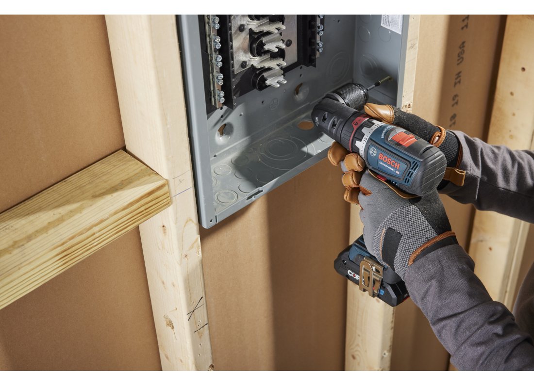 18V Drill/Driver with 5-In-1 Flexiclick® System and (2) CORE18V® 4 Ah Advanced Power Battery