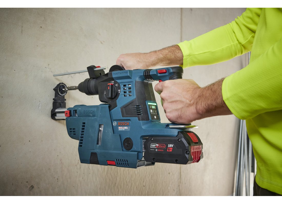 18V Brushless Connected-Ready SDS-plus® Bulldog™ 1-1/8 In. Rotary Hammer with (2) CORE18V® 8 Ah High Power Batteries