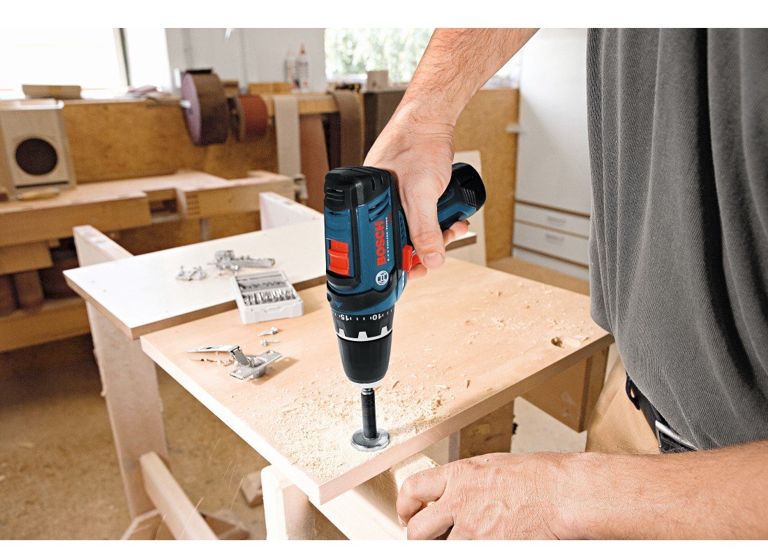 12V Max 3-Tool Combo Kit with 3/8 In. Drill/Driver, Pocket Reciprocating Saw and LED Worklight