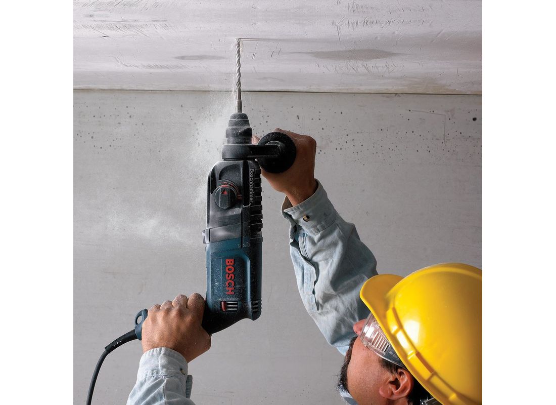 3/4-In. SDS-plus® Bulldog™ Rotary Hammer with Dust Collection Bosch 11250VSRD