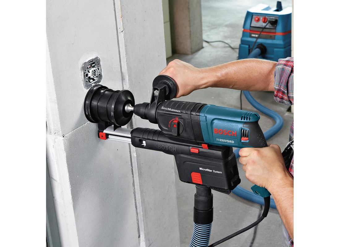 3/4-In. SDS-plus® Bulldog™ Rotary Hammer with Dust Collection Bosch 11250VSRD