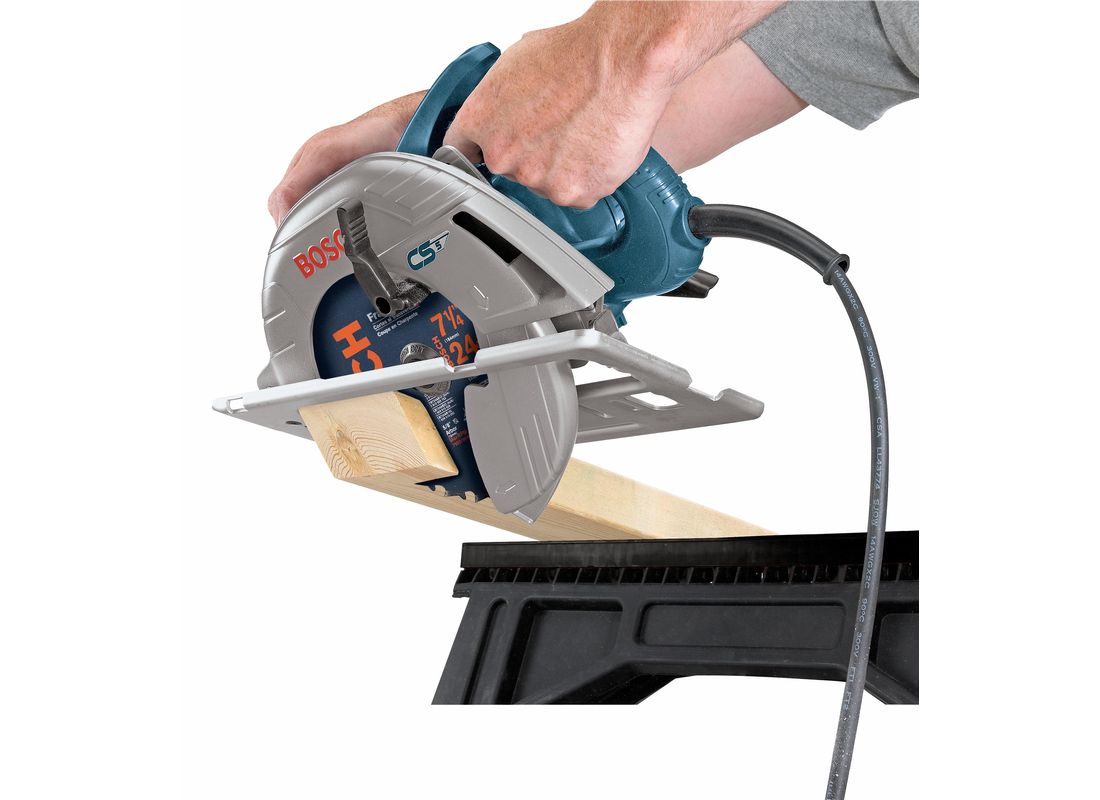 7-1/4 In. 15 A Left Blade Circular Saw Bosch CS5