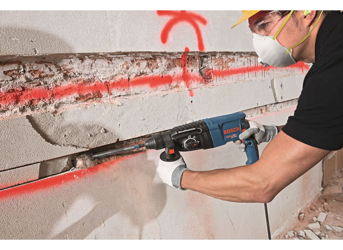 1 In. SDS-plus® Bulldog™ Xtreme Rotary Hammer Bosch GBH2-26