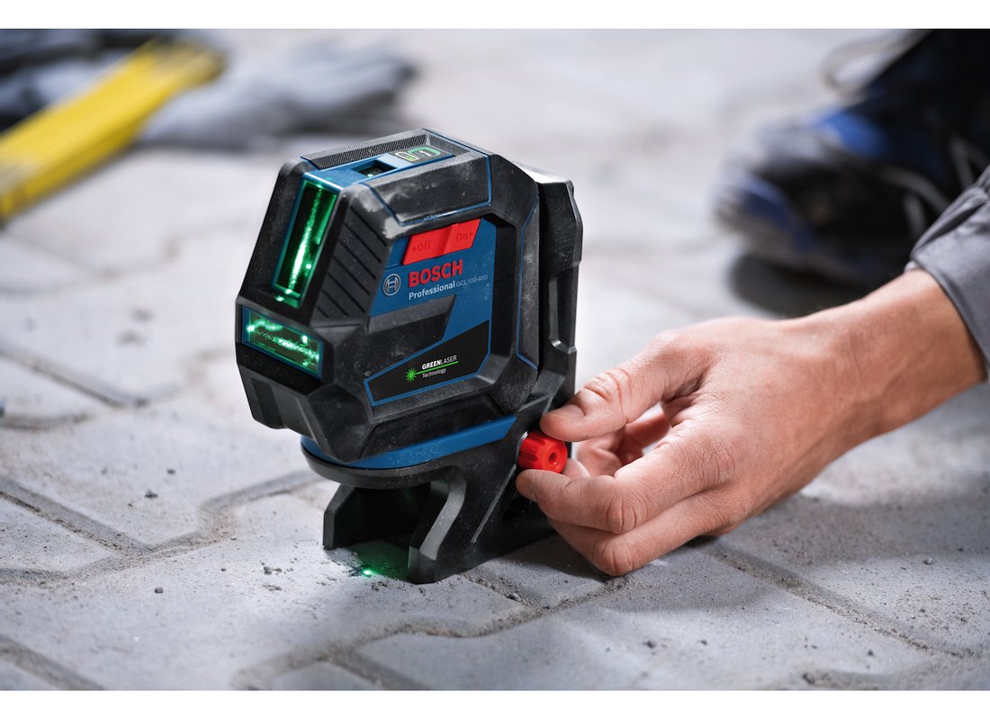 Green-Beam Self-Leveling Cross-Line Laser with Plumb Points